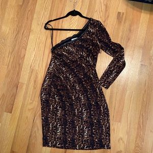 Calvin Klein cheetah print one long sleeved dress